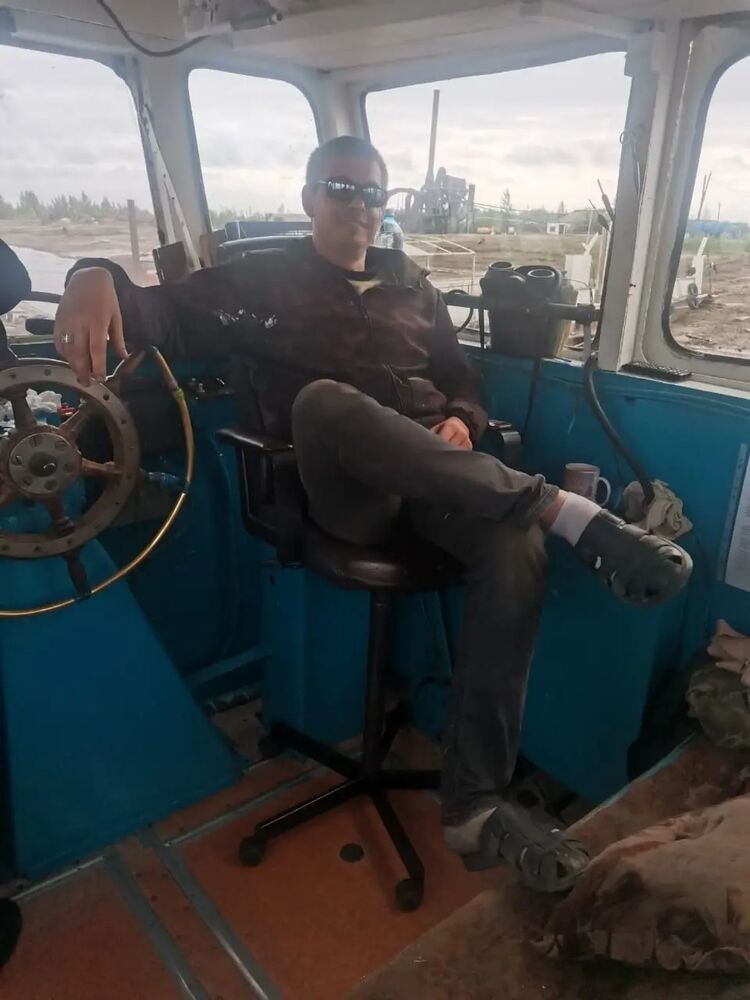 48290032  , 34 ,    