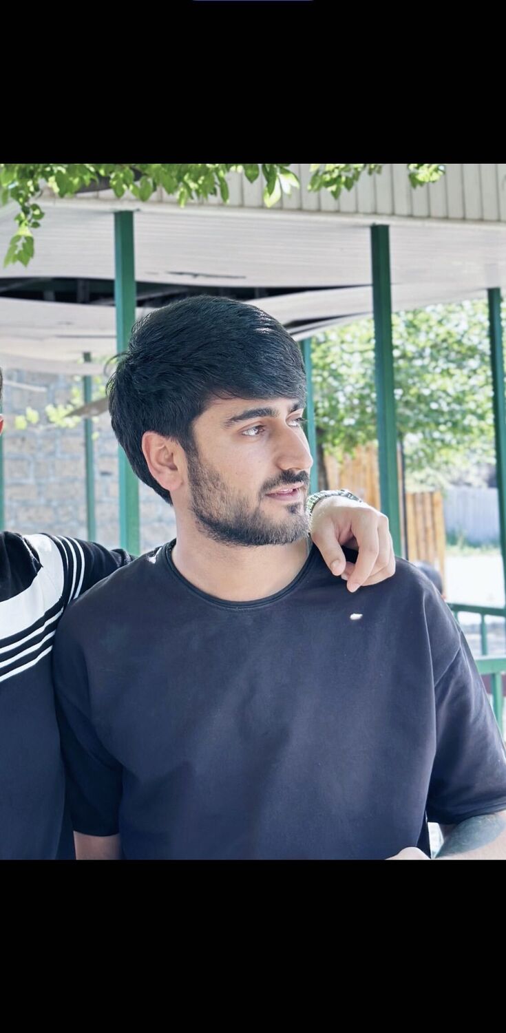  52913992  Argam, 25 ,    