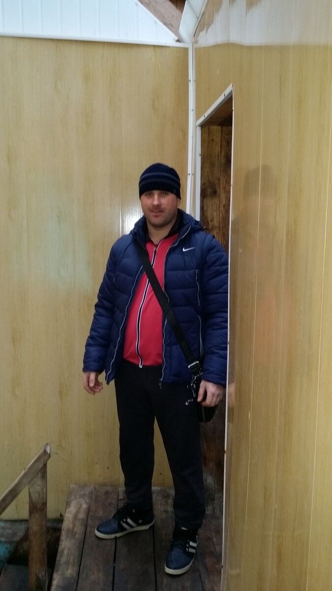  9678882  , 42 ,    