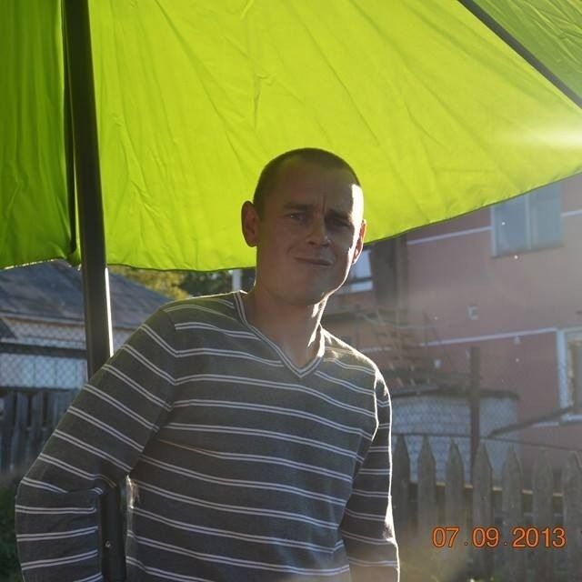  ,   Ruslan, 47 ,   ,   , c 