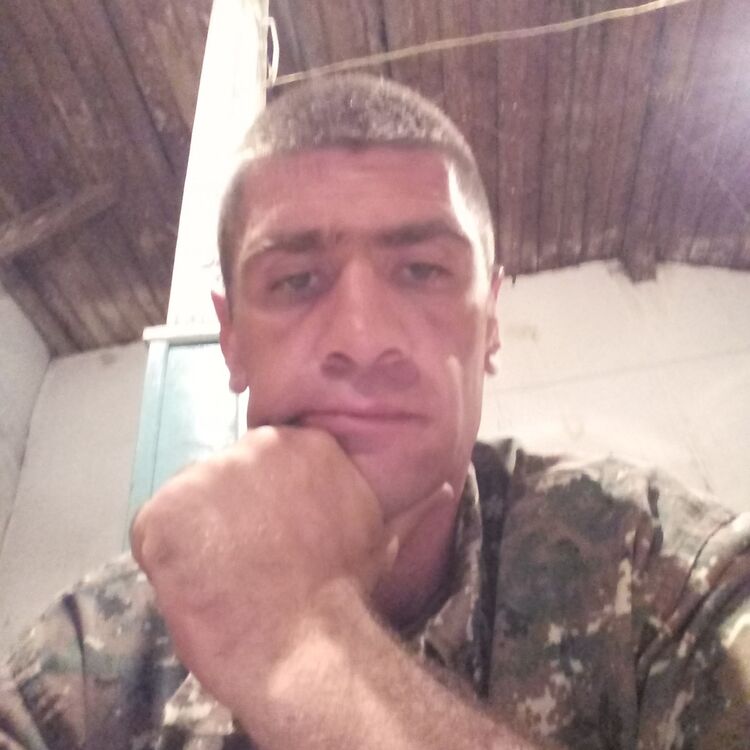  ,   ROBERT, 42 ,   ,   , c 