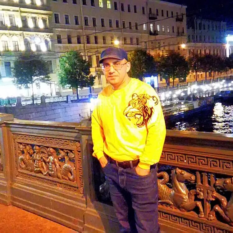  -,   , 42 ,     , c 