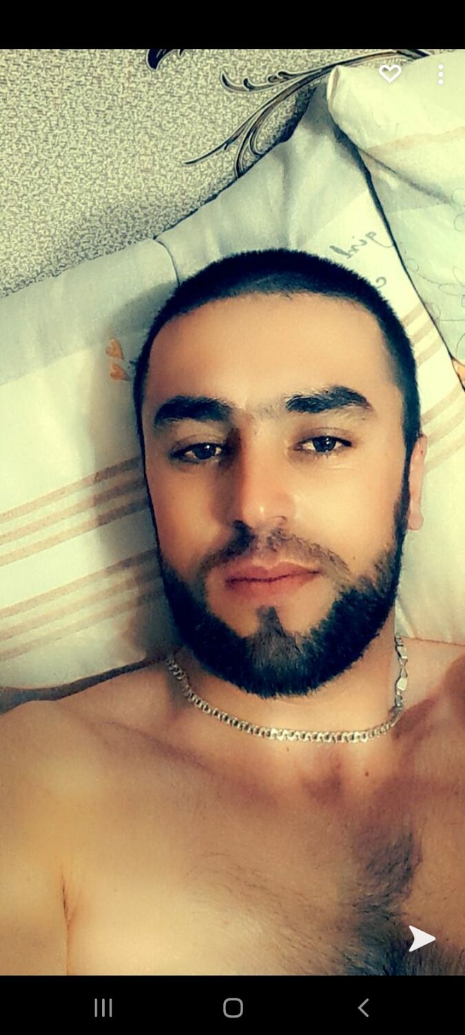  23241202  Muslim, 33 ,    Gobelins