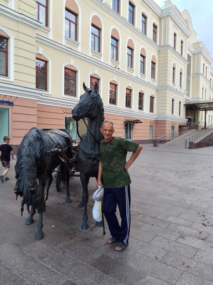  ,   Oleg, 56 ,   , c 