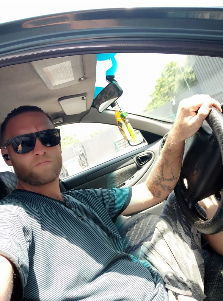  ,   Alex, 35 ,   ,   , c , 