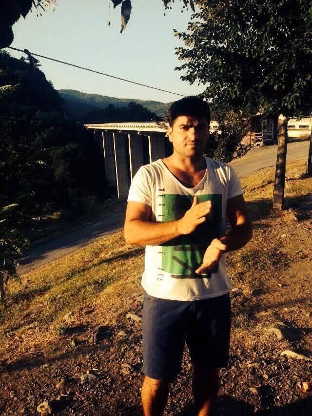  48979742  , 34 ,    