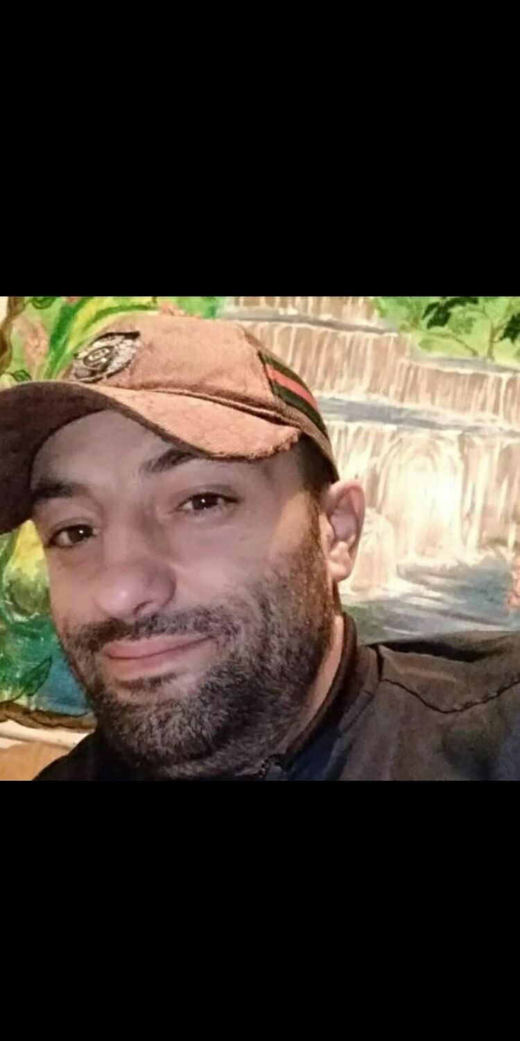  ,   Usuf, 42 ,   ,   