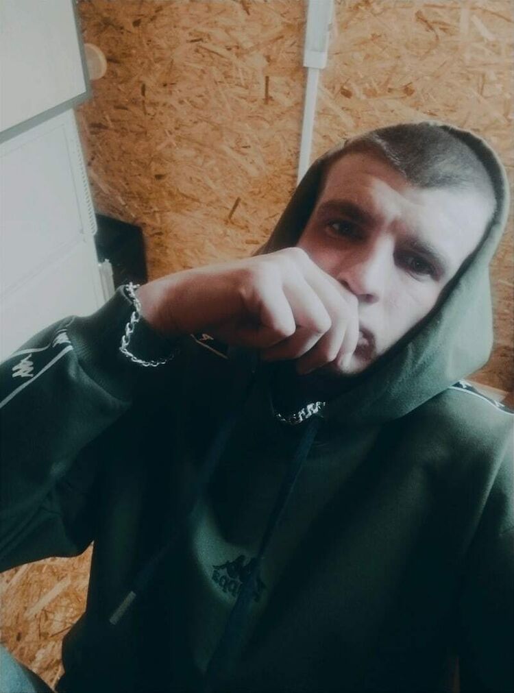  34513922  , 27 ,    