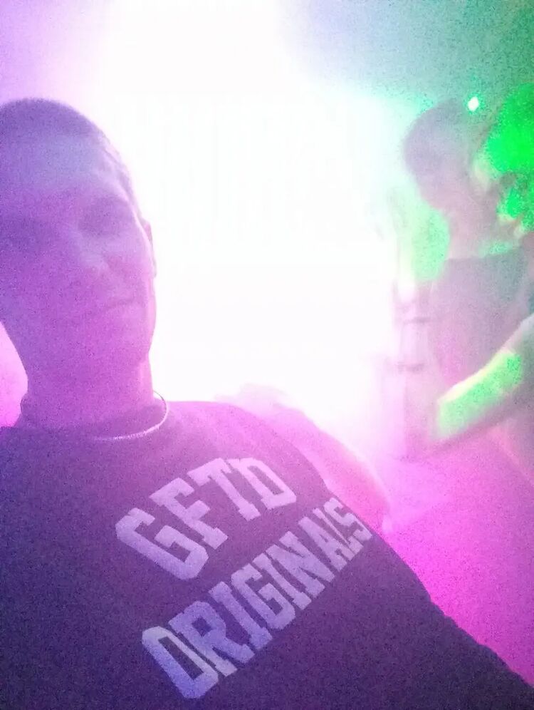  27424822  , 32 ,    -