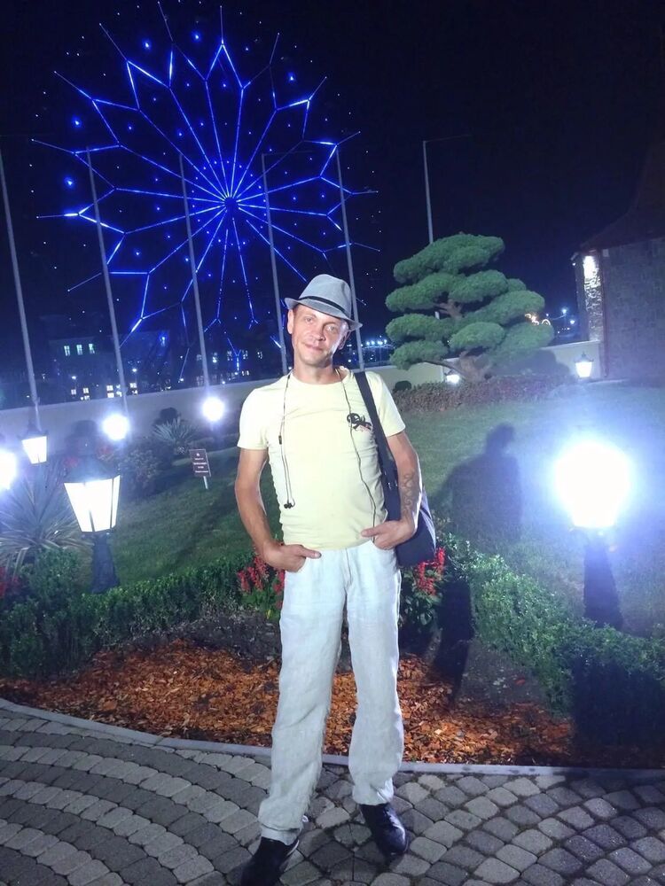  ,   , 48 ,   c , 