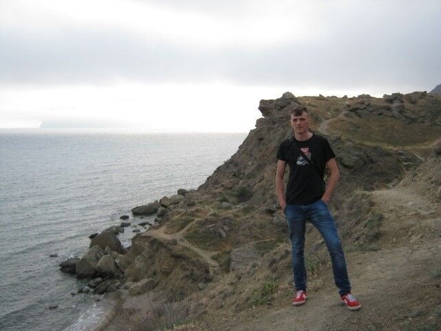  11201102  Dmitry, 39 ,     