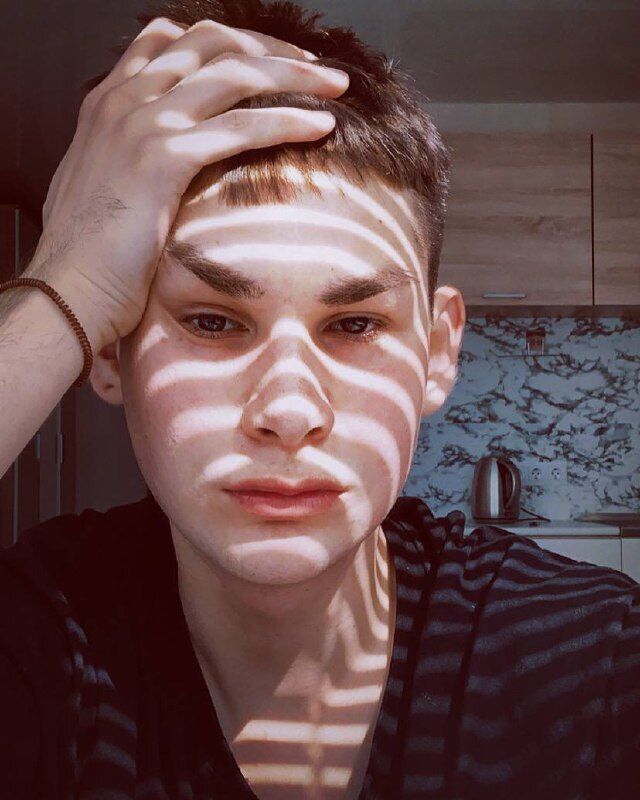 ���� 43881922 ����� ������, 24 ����, ���� ���������� � ������������