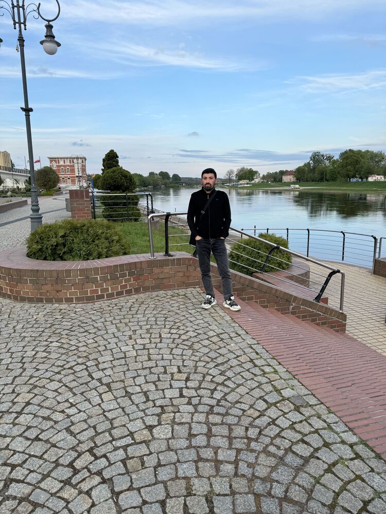  Homberg,   , 31 ,   ,   