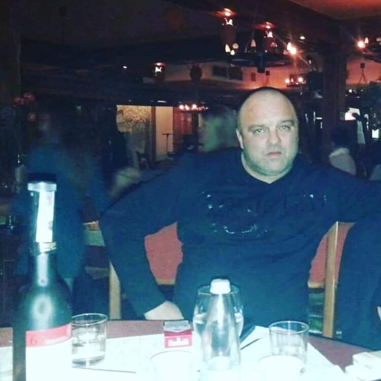  Turgovishte,   , 53 ,   ,   