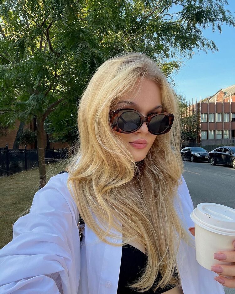 ���� 40205972 ������� Valeria, 26 ���, ���� ���������� � �����������