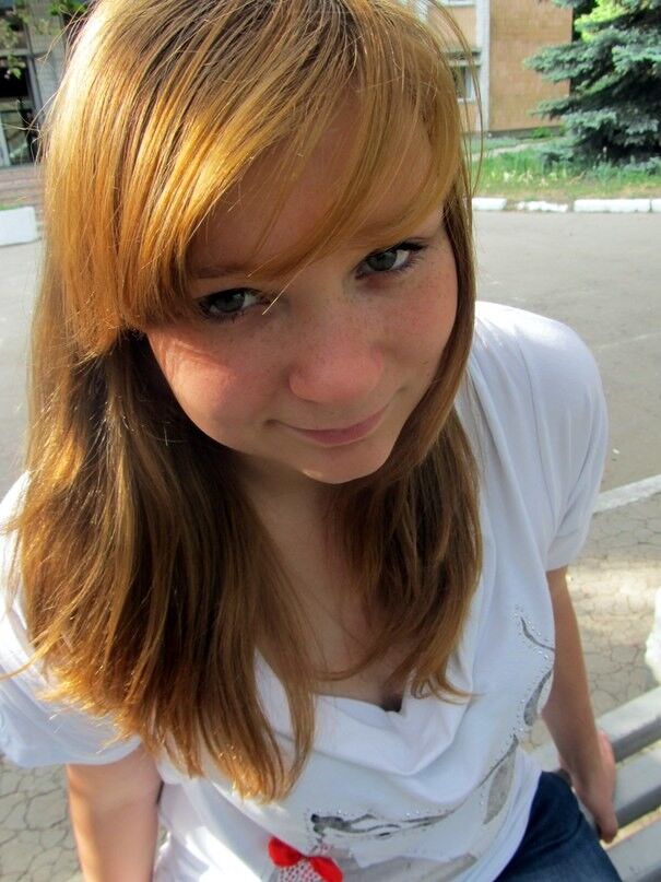  ,   Yana, 30 ,  