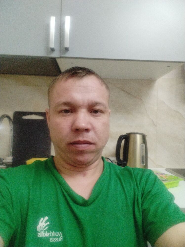  48993782  , 36 ,    