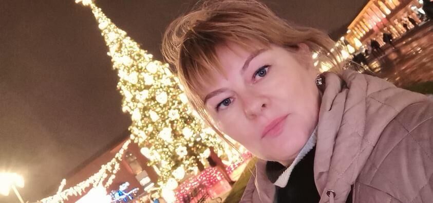  ,   Elena, 51 ,     , c 