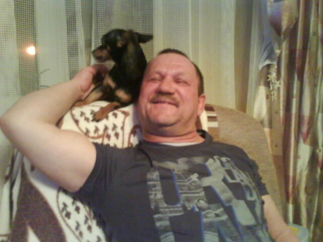  8670982  Sergei, 64 ,    