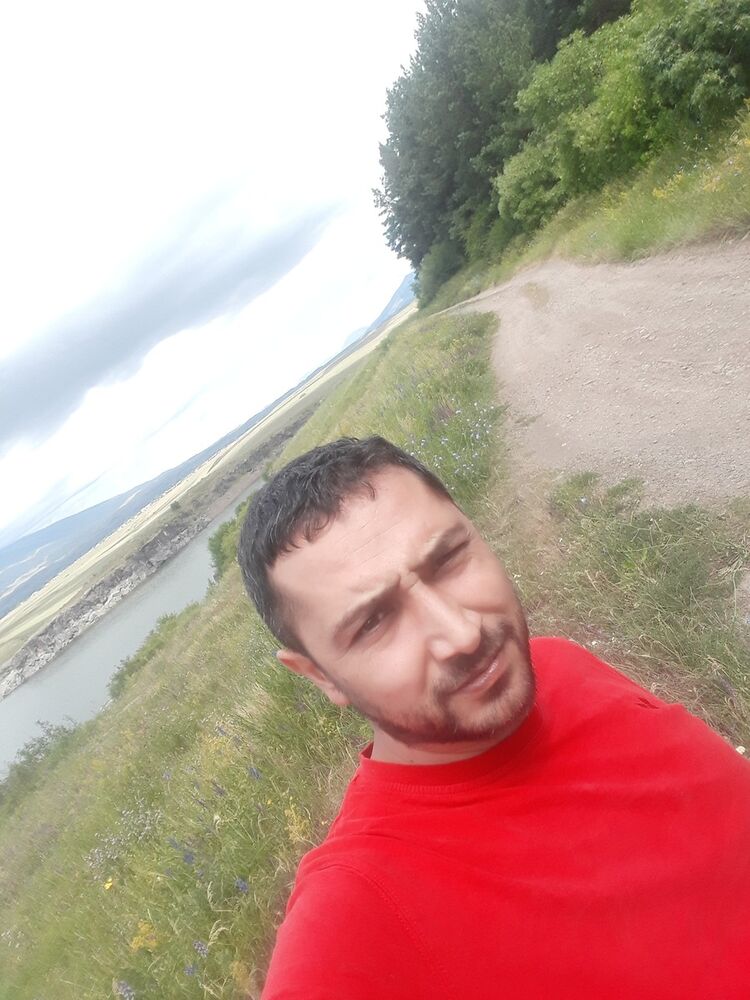  ,   Narek, 36 ,   ,   , c 