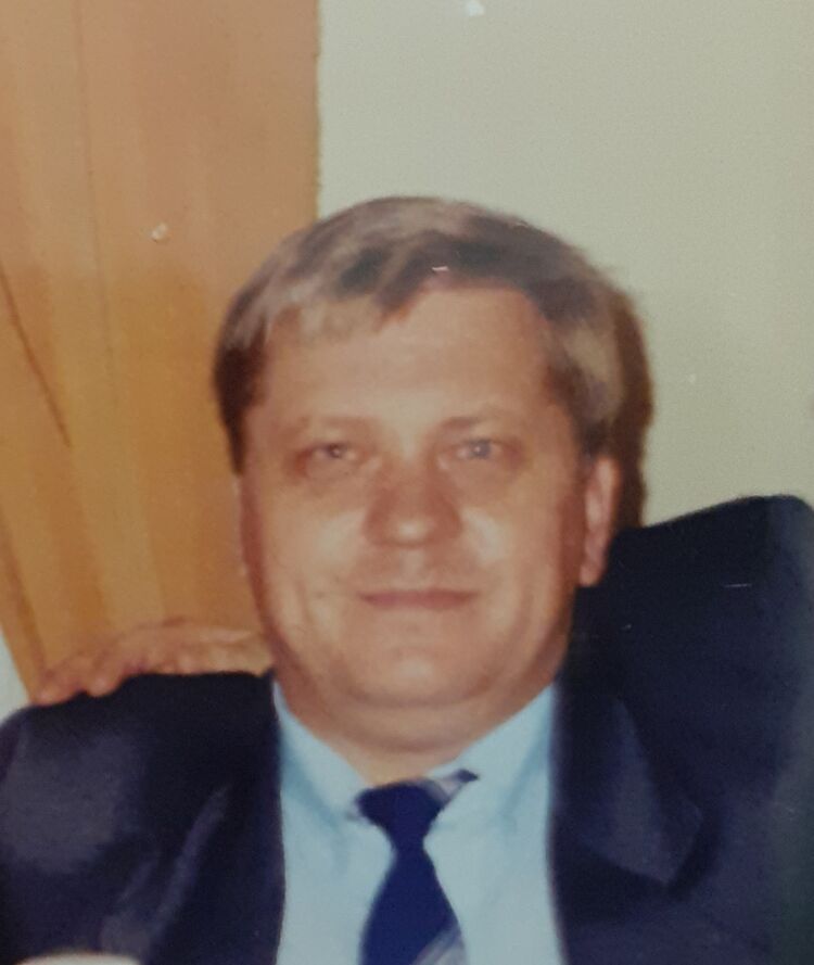  53308502  , 61 ,    Deleted