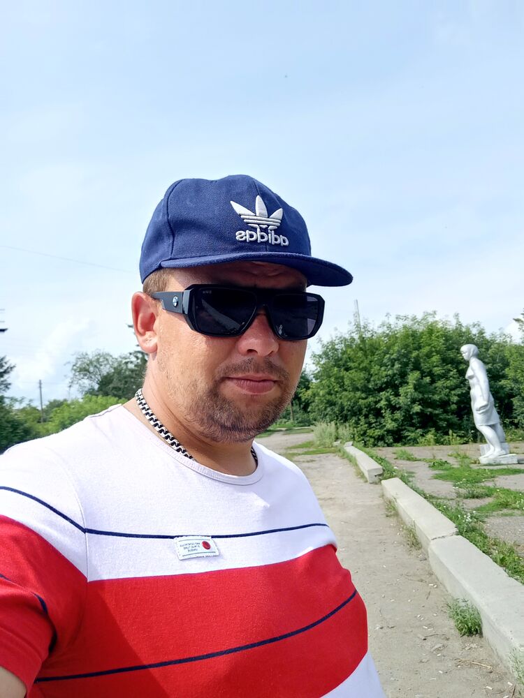  45676052  , 32 ,    