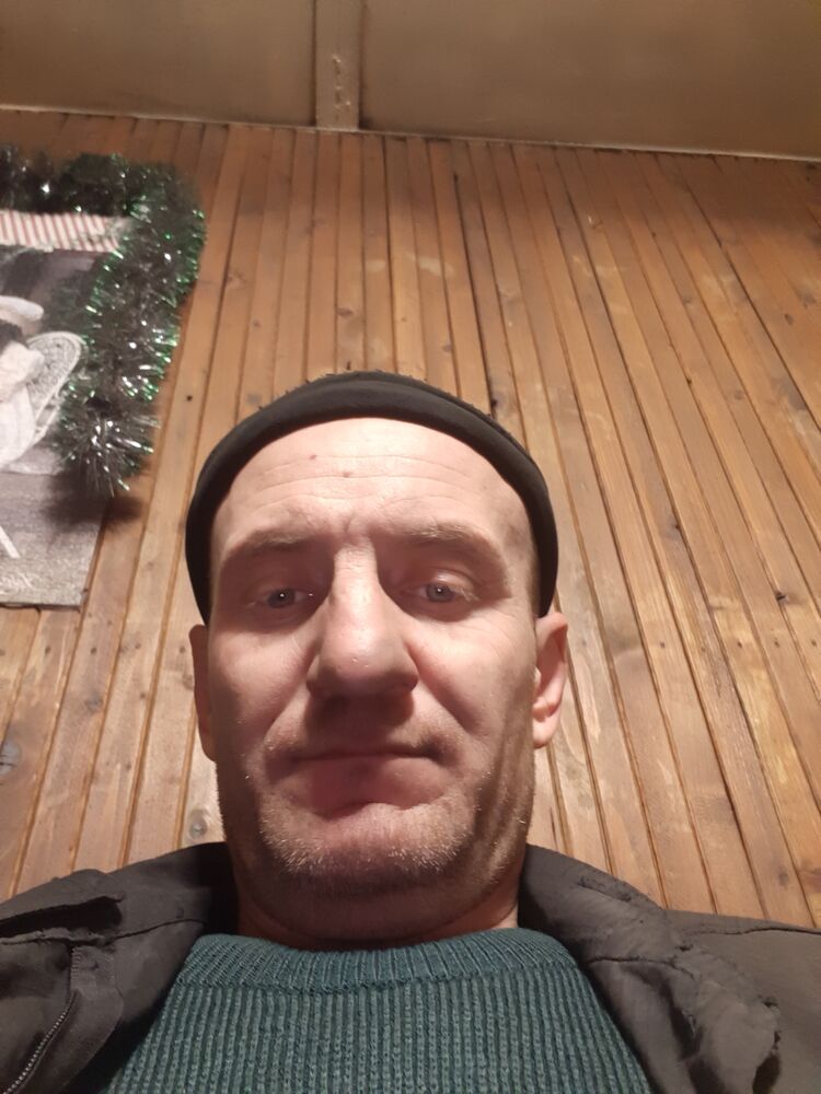  49396942  , 38 ,    