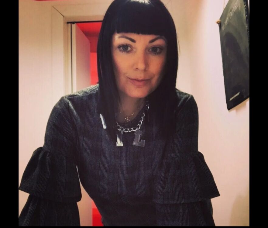  51764662  Olga, 44 ,    