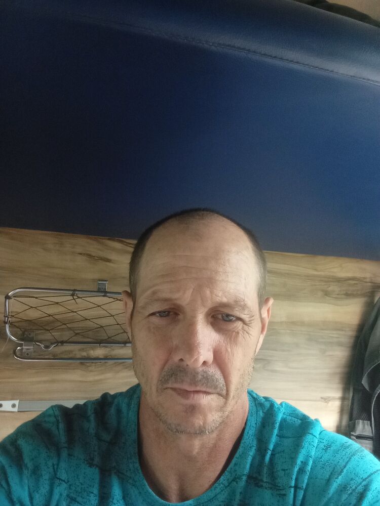  54304312  Dimitri, 50 ,    