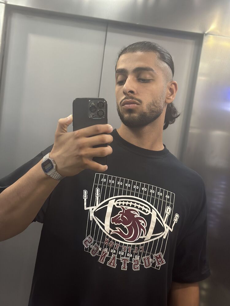 39485402  Aryan, 22 ,    