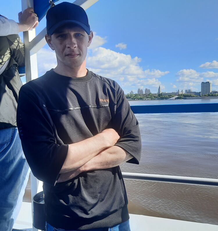 ���� 36989882 ������� ����, 34 ����, ���� ���������� � �������������