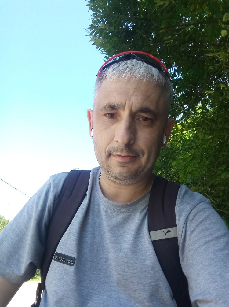  44358772  , 45 ,    