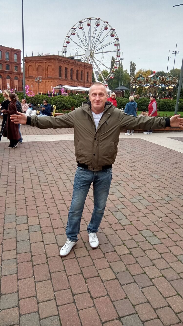  29619862  Ruslan, 51 ,    