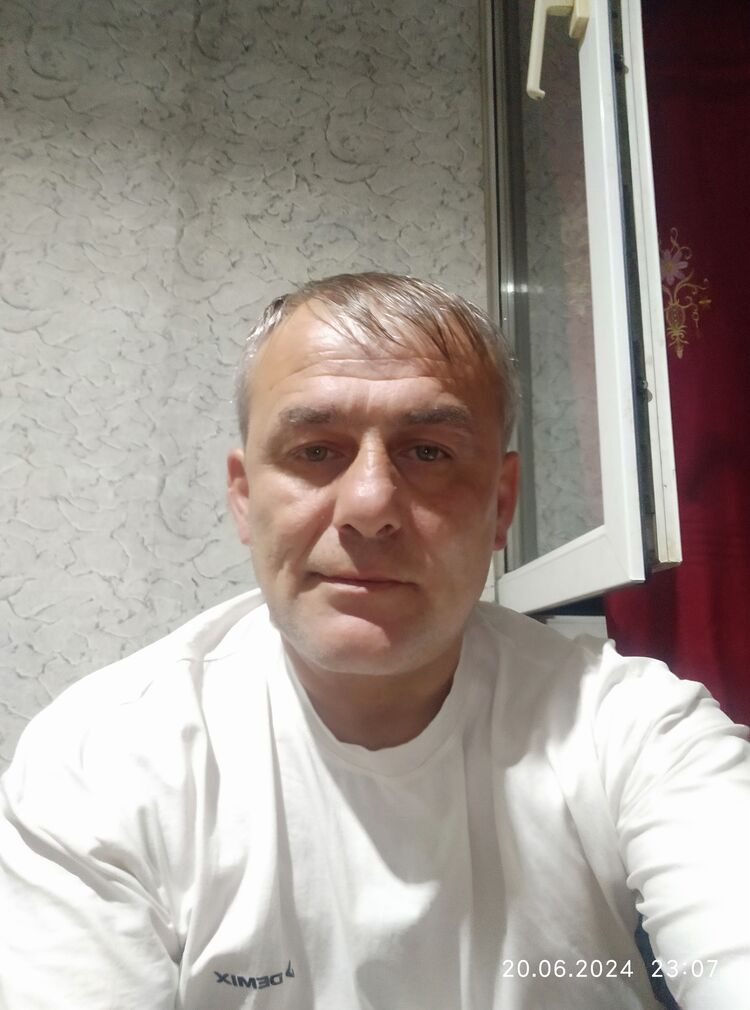  44051032  , 48 ,    