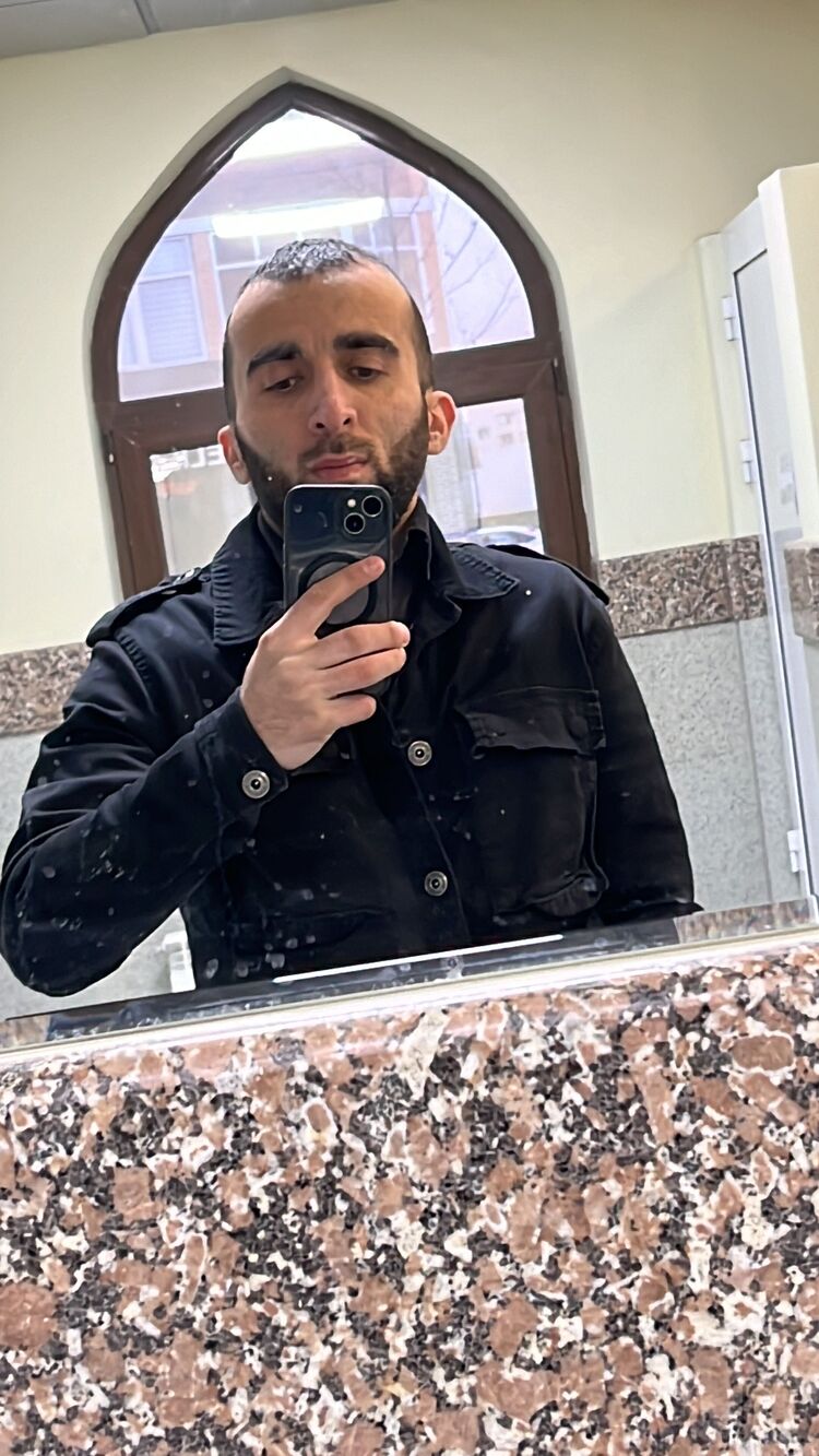  41892872  , 31 ,    