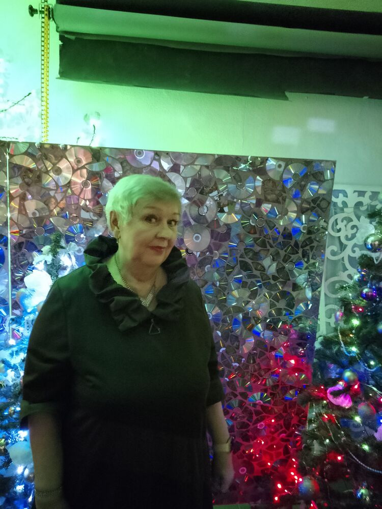  ,   , 70 ,   c , 