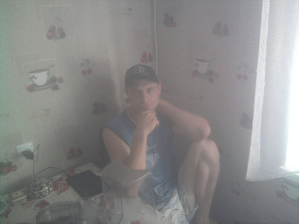  11841152  Huan, 34 ,    