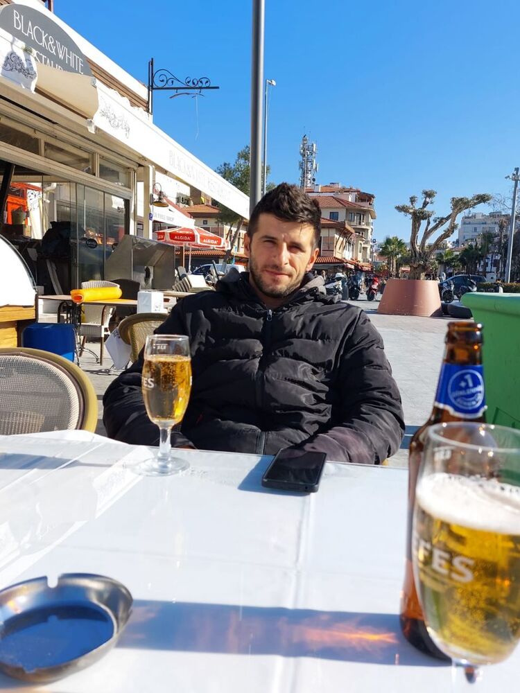  Esenyurt,   Tarkan, 33 ,   ,   , c , 