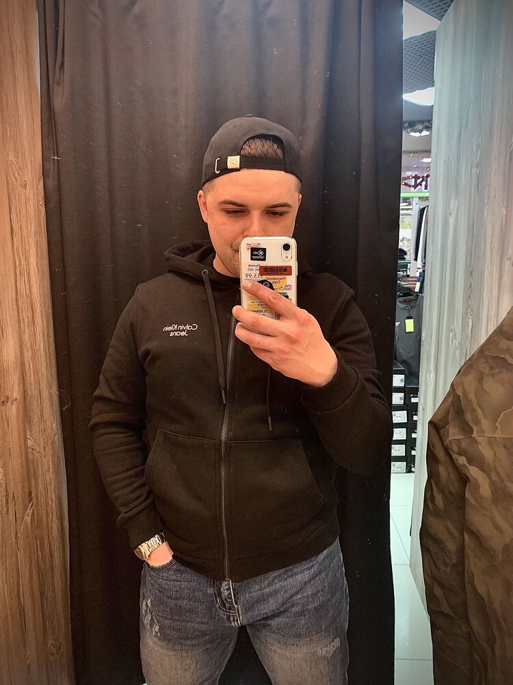  37107892  , 29 ,    