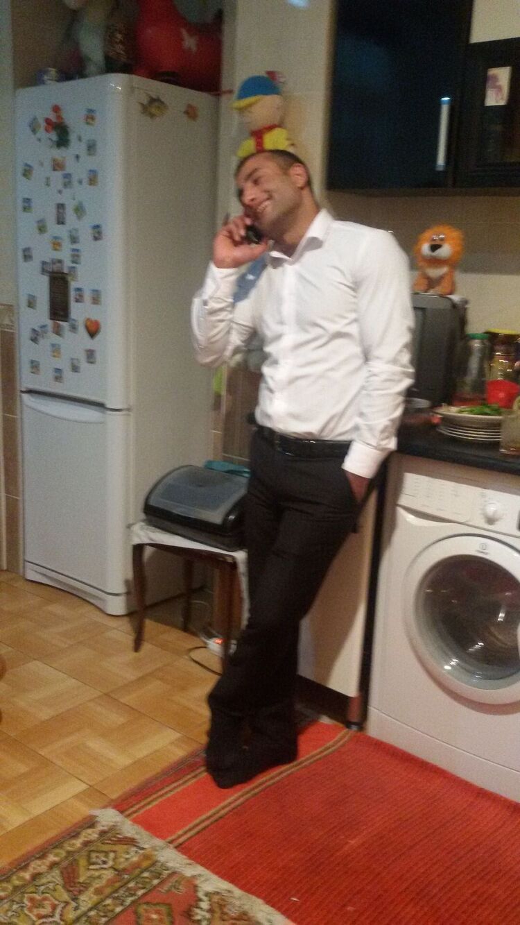  43265012  Tural, 34 ,    