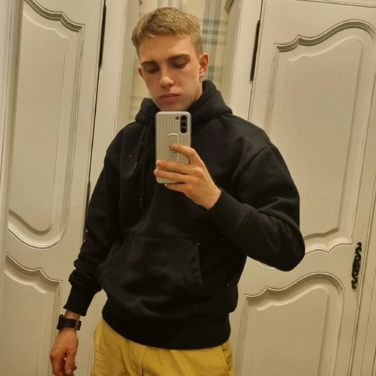  --,   Andrew, 28 ,   ,   , c 