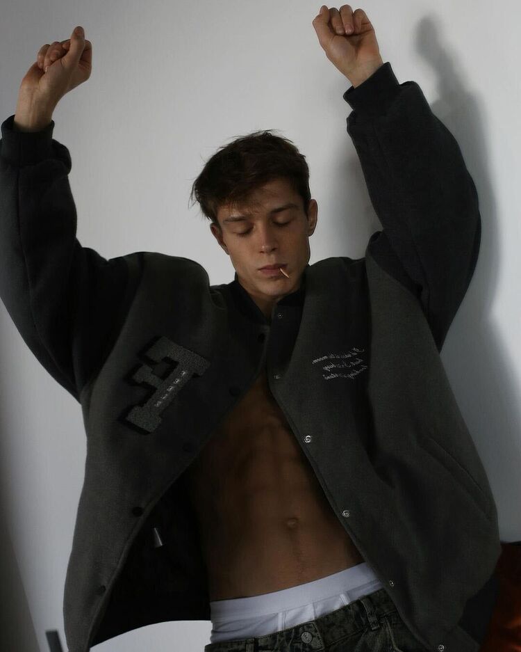 ���� 42943672 ������� ����, 26 ���, ���� ���������� � �����������