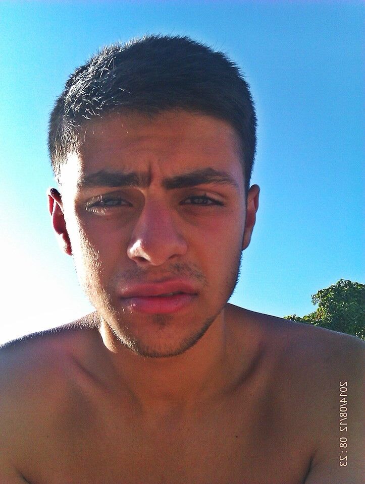  ,   Armen, 30 ,   