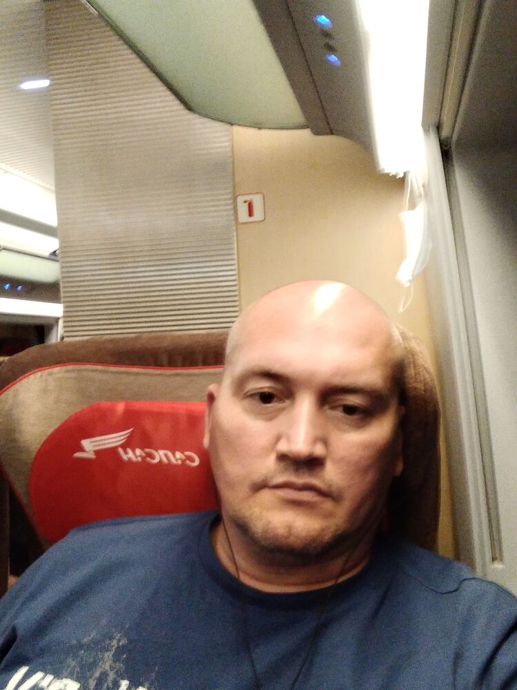  42968232  , 46 ,    