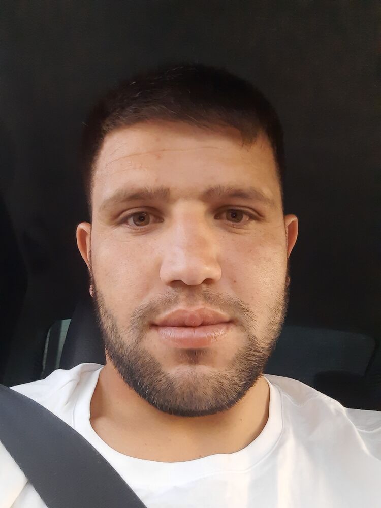 44053802  , 29 ,    