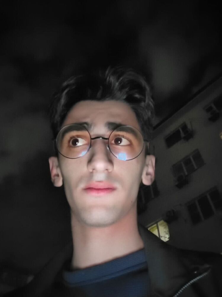  54189872  Tigran, 21 ,    