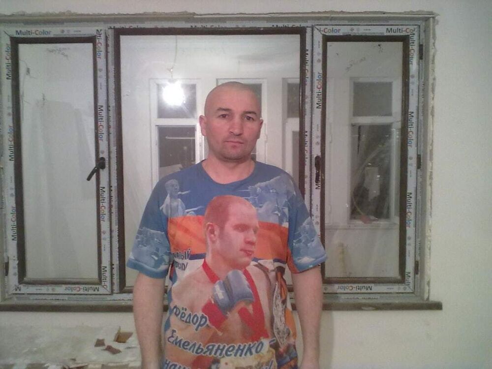  26824752  Eraj, 47 ,    -