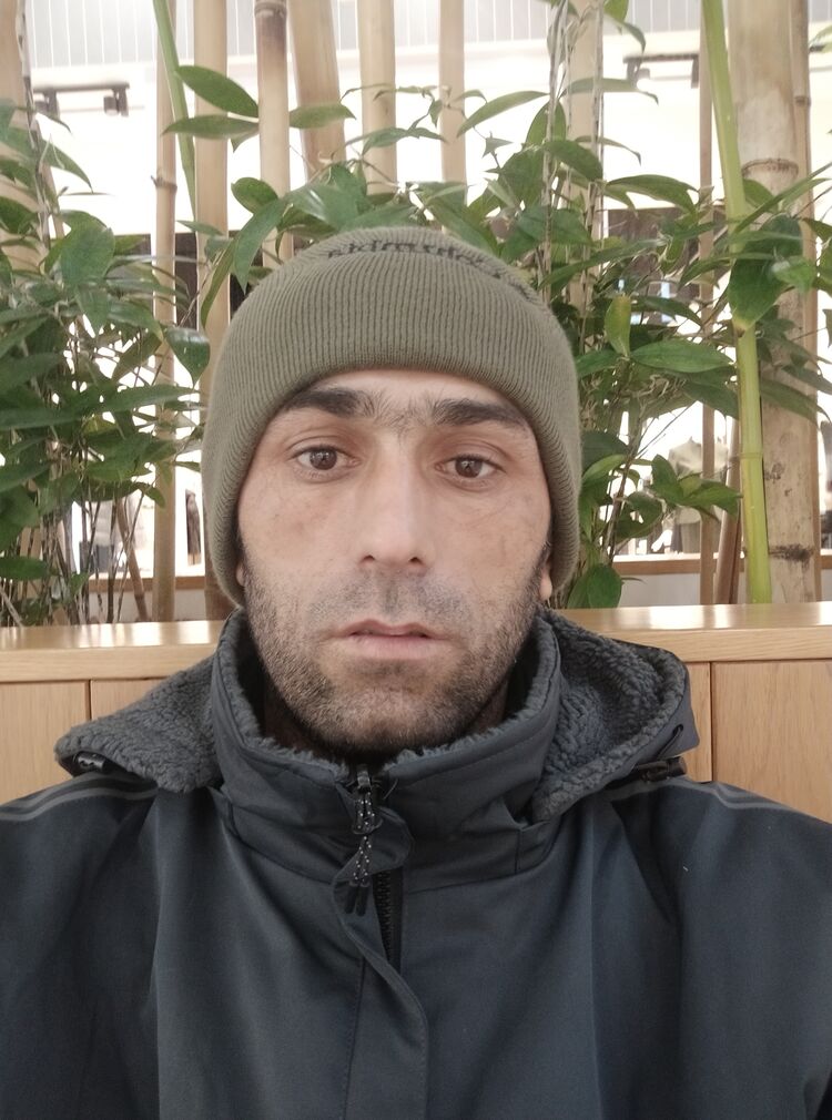  38898282  , 41 ,    