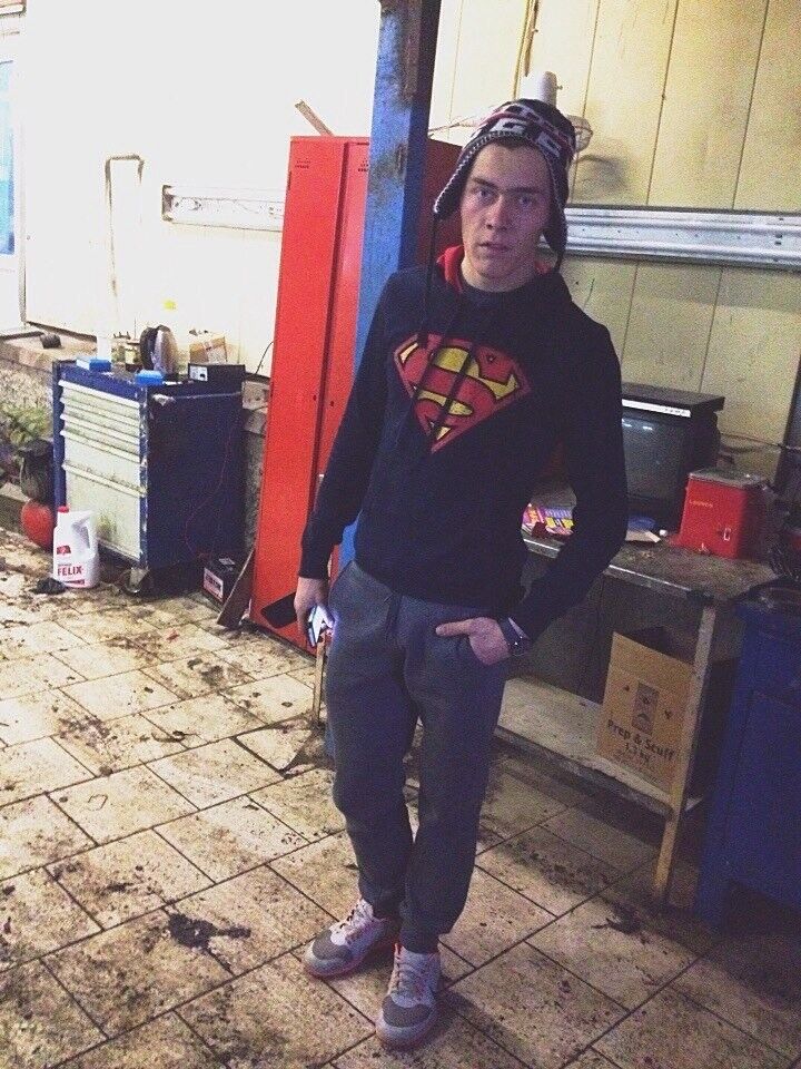 ���� 8542932 ������� ��������, 32 ����, ���� ���������� � �����