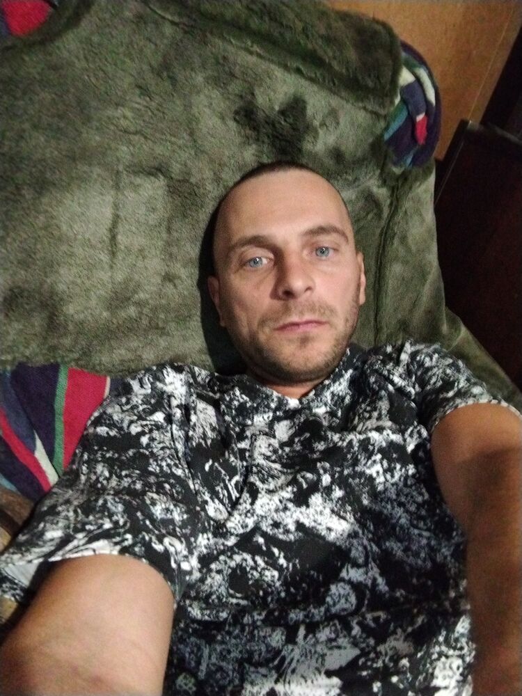  54143832  , 38 ,    -